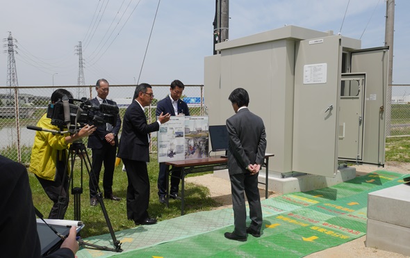 豊田市高岡配水場マイクロ水力発電所　撮影のようす