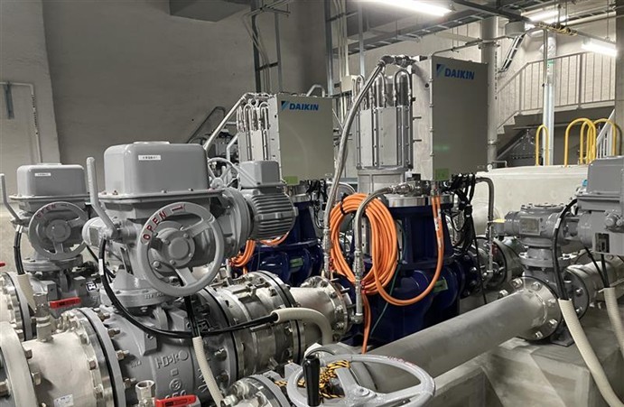 見学のようす(1)