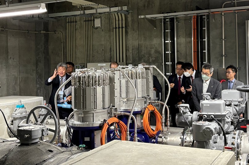 見学のようす(2)